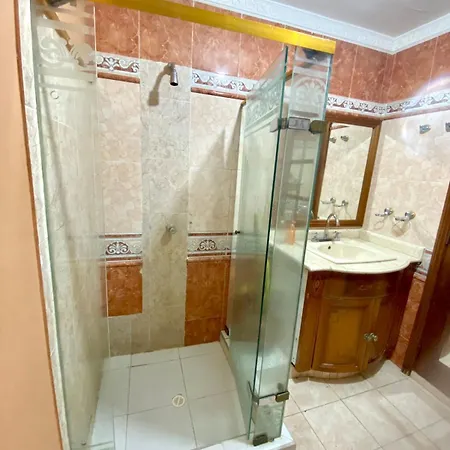 Exceptional Location Near Getsemani With 5 Bedrooms *